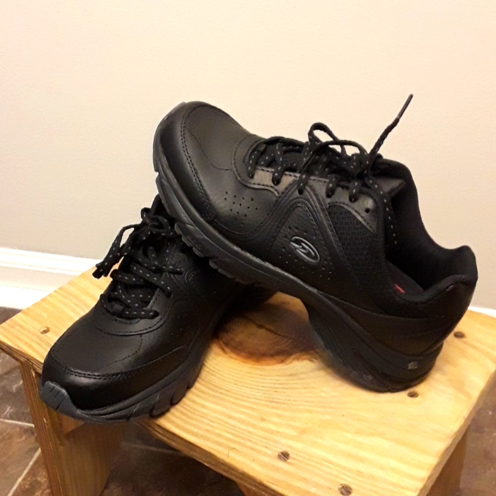 Dr Scholl's shoes black 6 1/2 soze
